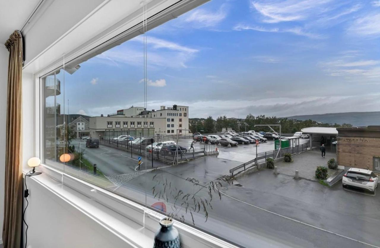 Din Hjem! Mitt I By1. Gratis Parkering!! Apartment Narvik Exterior photo